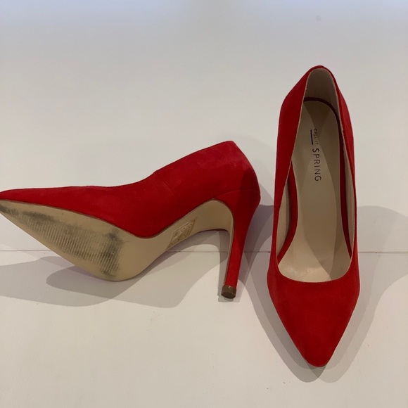 Red Heels - Picture 3 of 3